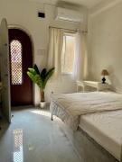 Friends and Family Group Villa- Borivali West