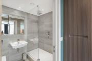 5 Star Modern 2 Bed Suite in Central Bham with Cinema 5 Star Modern 2 Bed Suite in Central Bham with Cinema