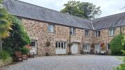 Finest Retreats - Cherry at Buckland Court