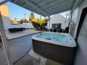 Spacious 5BR Private Home 5 minutes to Rodeo Drive with Hot Tub Spacious Backyard Parking