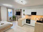 P194 Central Stylish Cosy Home