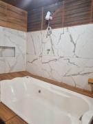 Quarto casal banheira