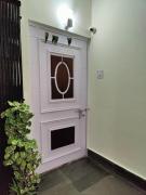 Zubeen Cozy Nest 2BHK near Apollo Hospital & City Centre