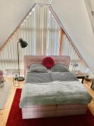 Bel Art Atelier mit großem Parkplatz