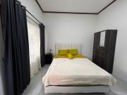 Park side nest studio room 1