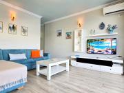 Elis Seafront Apartment