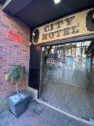 City Hotel