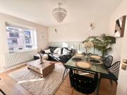 Central City 3 minutes to Tower of London Trendy Shoreditch Recently refurbished 3 Bedrooms sleeps 8