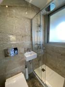 Luxury 1 Bed Apt Seafront Escape in Cannes