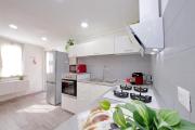 House Sabrina Aurelio