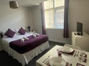 Beautiful Wolverhampton Studio