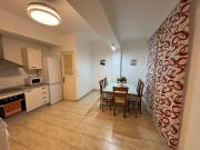 L13 - 5 Bedrooms 2 Baths, Very Large Apartment by the Sea