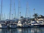 Le Liberty Zen Studio avec cabine a la décoration raffinée Loggia CLIM Parking Très proche de la plage et du port