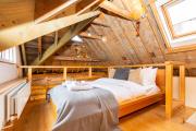 Historic Detached House with Private Courtyard Historic Detached House with Private Courtyard