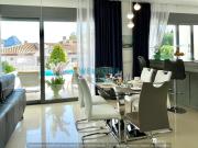 VALENTINA villa de lujo con piscina