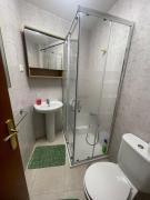 Warm Wood Suite 1 Bedroom plus Sofa Bed