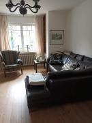 Stilvolles Altbauapartment in ruhiger Wohngegend