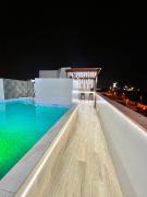 Top Punta Hermosa
