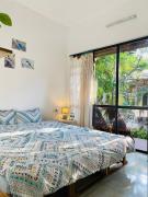 Đường Lâm Homestay - Elephants House