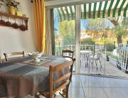 LAL110-004 STUDIO cabine 2 couchages - LA LONDE LES MAURES