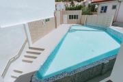 Minglanilla Condo with Pool, Gym & Fast WiFi