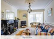 Westhaven 5 Beachfront Luxury-free Parking Permit