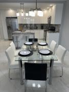 Trendy 1BD Condo 4 Mins to Beach