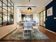 Luxury 2BR Apartment, Pool, Gym & Free Parking