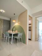 S&R Staycation Davao - 1Bedroom & Fully Equipped Unit with NETFLIX at INSPIRIA CONDOMINIUM