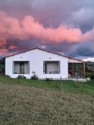 Finca Siberia, Sisga