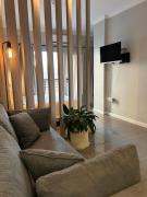 "301" Dpto temporario moderno, luminoso con todo lo necesario para la estadia perfecta, para dos personas, ubicado a dos cuadras de la costanera, en el corazón del camba cua