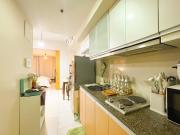 BGC Stay: Prime Condo AcrossGrand Hyatt #oursw32p