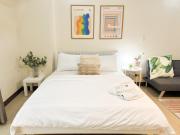 Stylish Condo, Venice BGC, Pool, WiFi #vlrtc29e