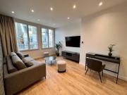 Spacious newly renovated loft with AC