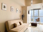 Chic BGC Condo Near Uptown Parade #upt124r