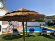 LUZ BEACH APT CONDO, BALCONY & POOLs