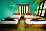 Top Sauraha