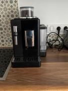 Cosy Apartment with 270 degrees view on Paris streets