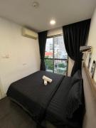 Uhouse - MELIA Thao Dien Hotel & Aparment