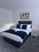 Hull 1-Bed Apt Sleeps 4 with Wi-Fi
