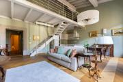 Golden Luxe - Lux Penthouse Palazzo Strozzi