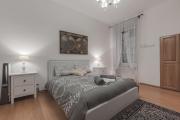Piazza Oberdan-Carducci Elegant Apartment