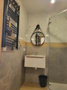 Top Debina Top Debina