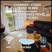 Charmant studio avec terrasse, front de mer et proche du centre