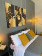 Bright apartment near San Pietro