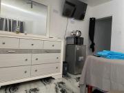 White Room Sparks Guesthouse