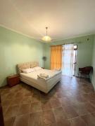 Cloud 8