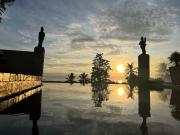 Top Ban Khlong Mae Nam