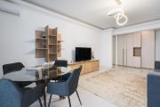 Central Spacious Apartment 1007