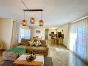 Central Cozy Apartment at Ane court